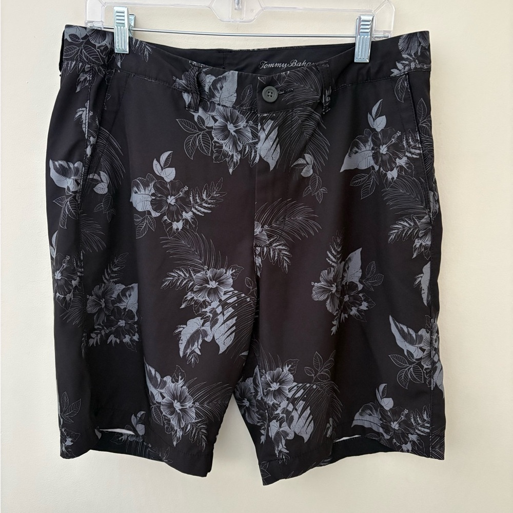 Tommy Bahama Men’s Tropical Print Shorts -Black/Gray -Pockets 34 “ Waist